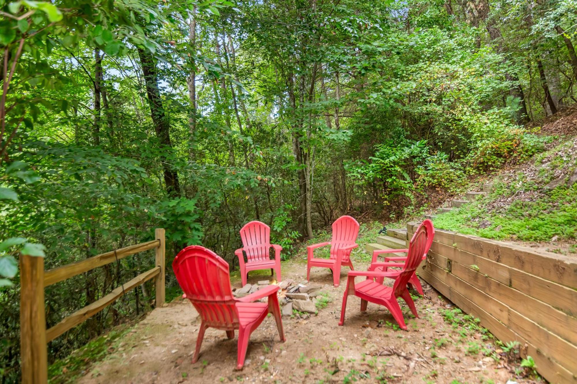 Amazing Creek View Cabin W/ Hot Tub, Firepit & Pool Table 엘리제이 외부 사진
